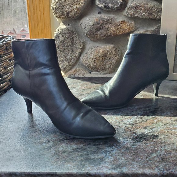 14th & Union Black Faux Leather Ankle Booties Size 6.5M - Picture 2 of 16
